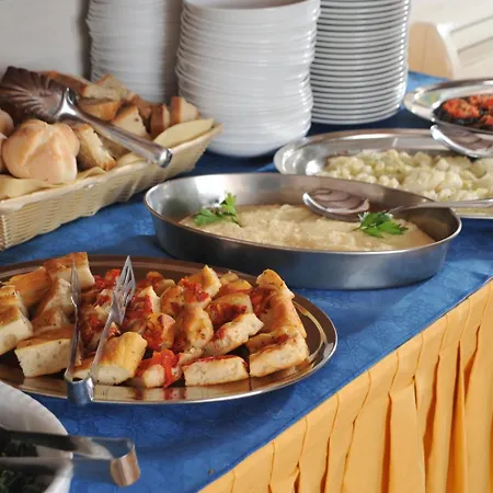 Szálloda Torrente 3*